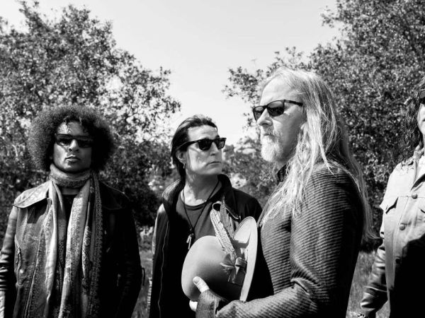 Alice In Chains