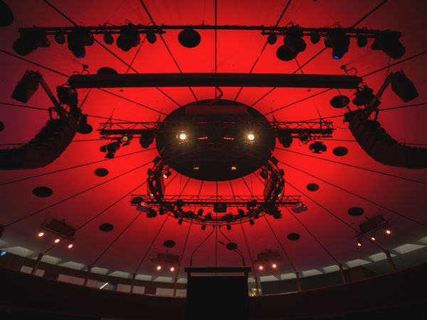 3 Reasons Why Roundhouse Delivers an Epic Av Experience
